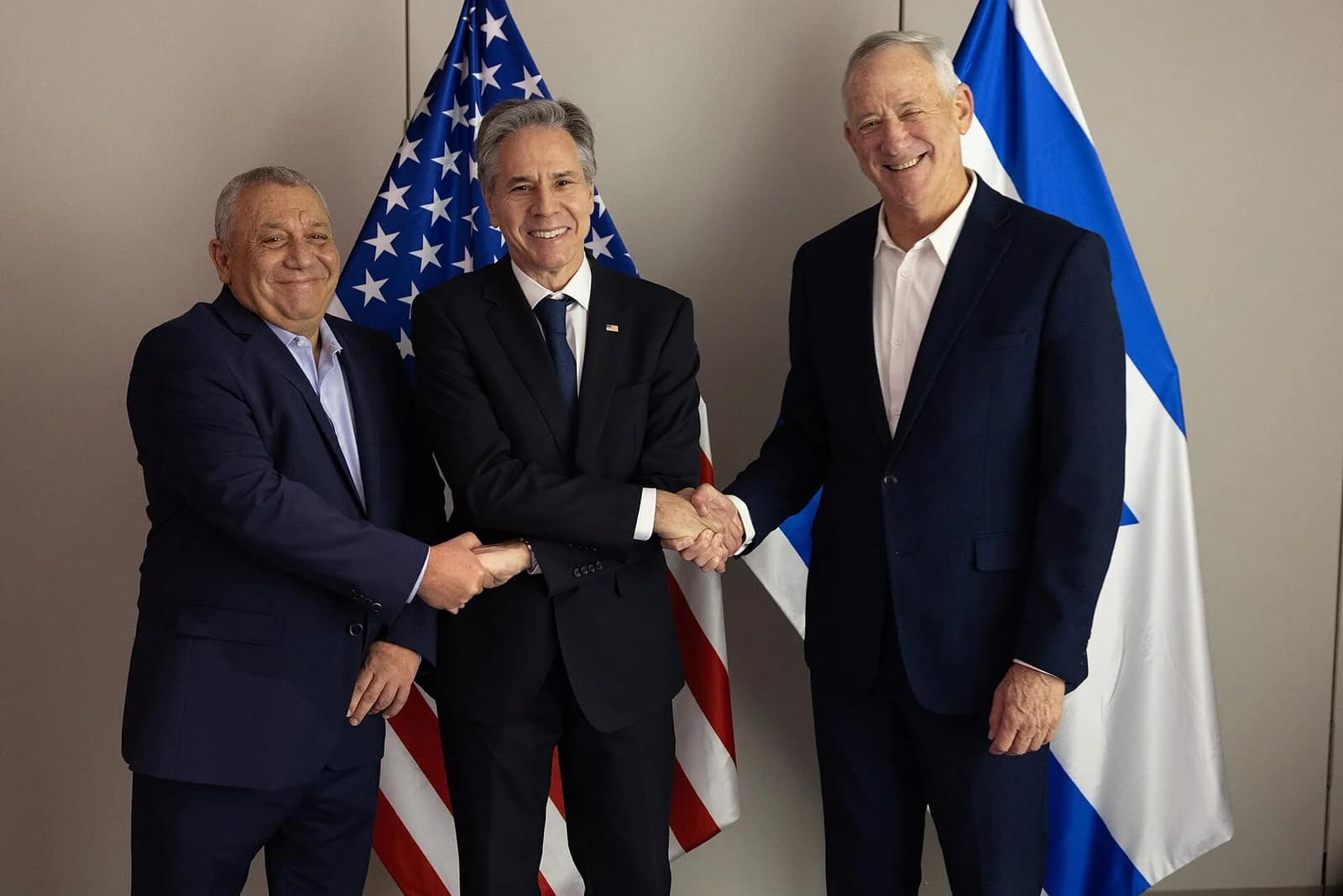 Eizenkot : « Il faut vaincre Netanyahou par tous les moyens »
