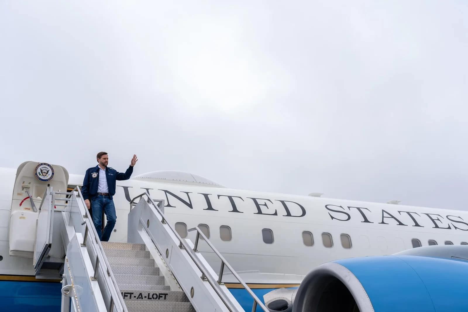 JD Vance se rend au Pakistan pour négocier avec l'Iran