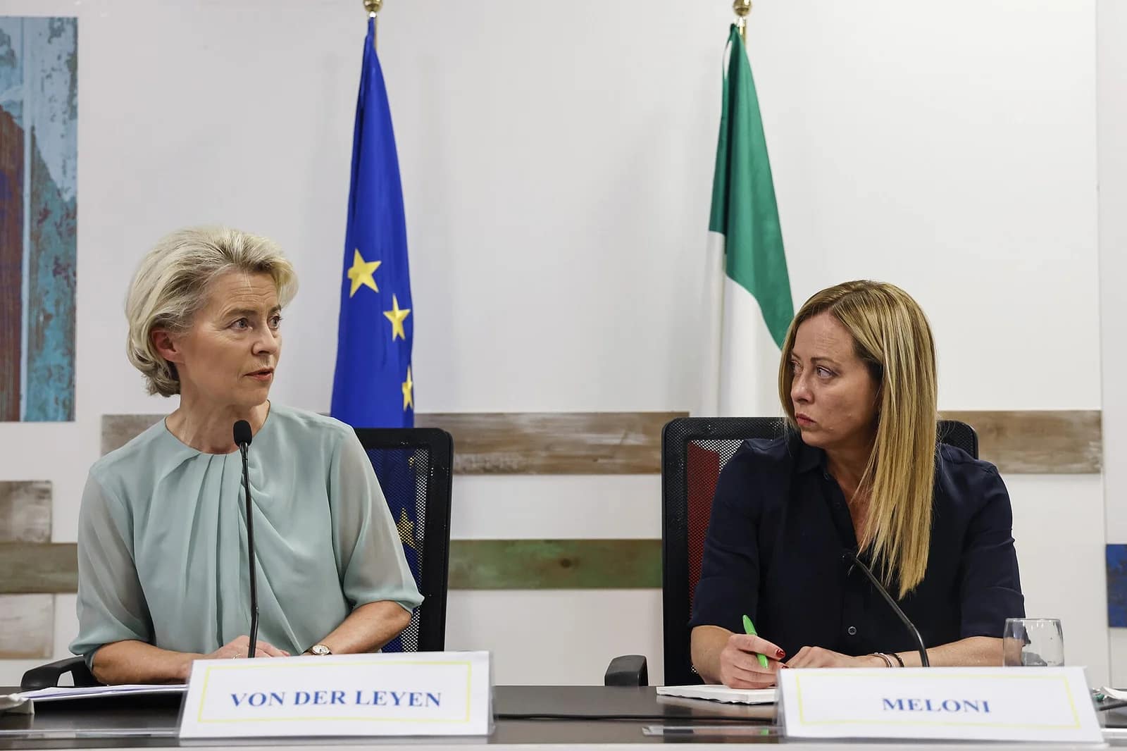 Meloni : « L'Italie suspend son accord de défense avec Israël »