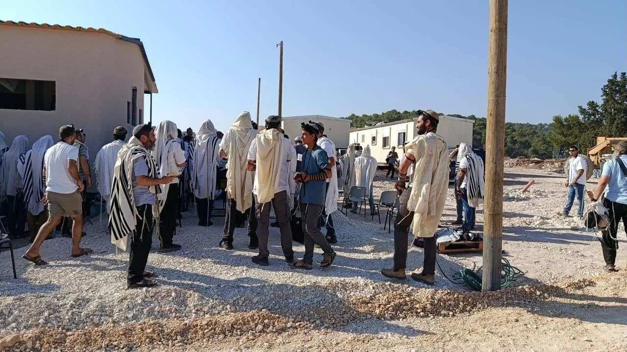 Des familles israéliennes prépareraient leur réinstallation dans l'implantation de Ganim, évacuée en 2005