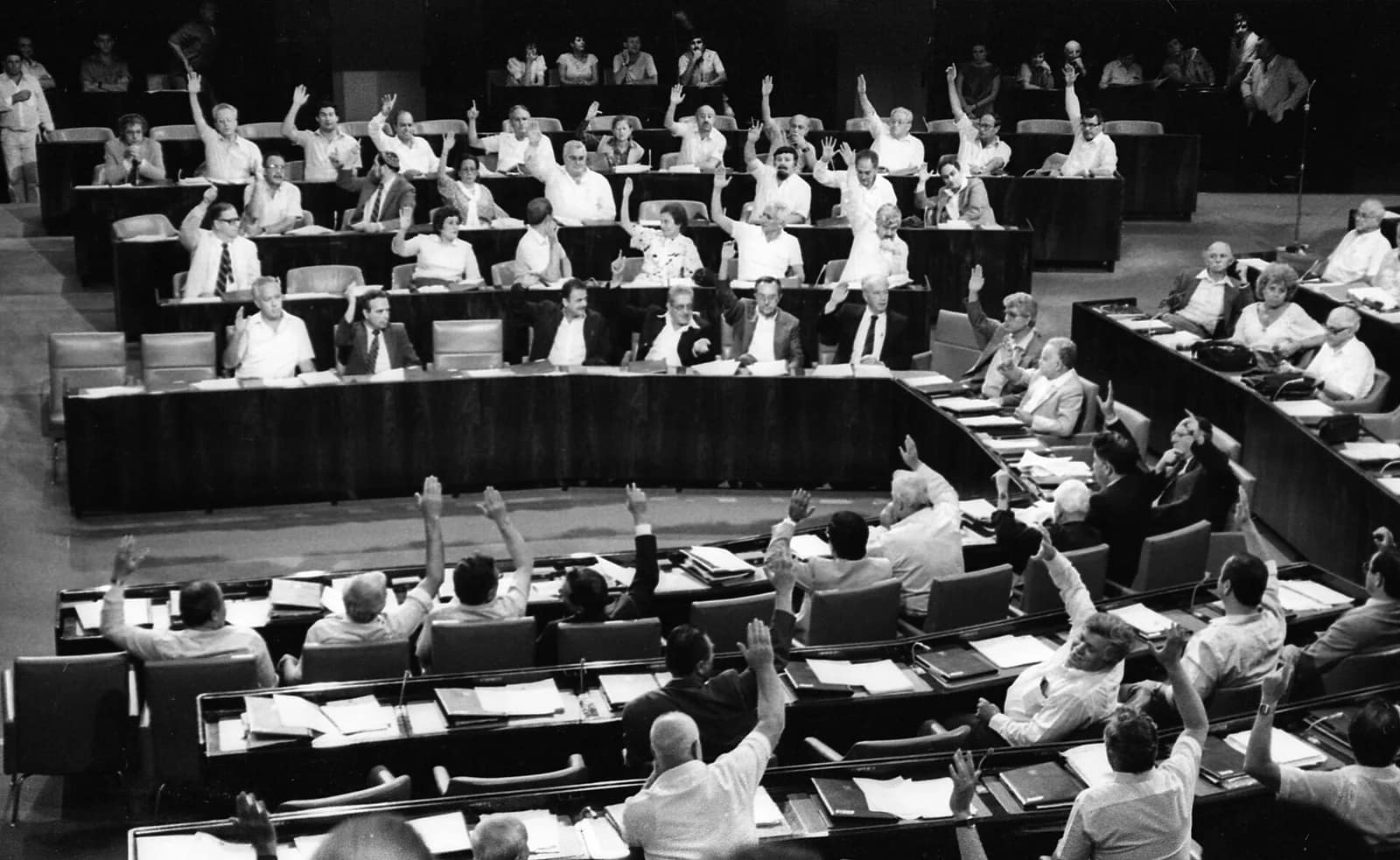 La Knesset approuve en première lecture la scission du poste de conseiller juridique du gouvernement