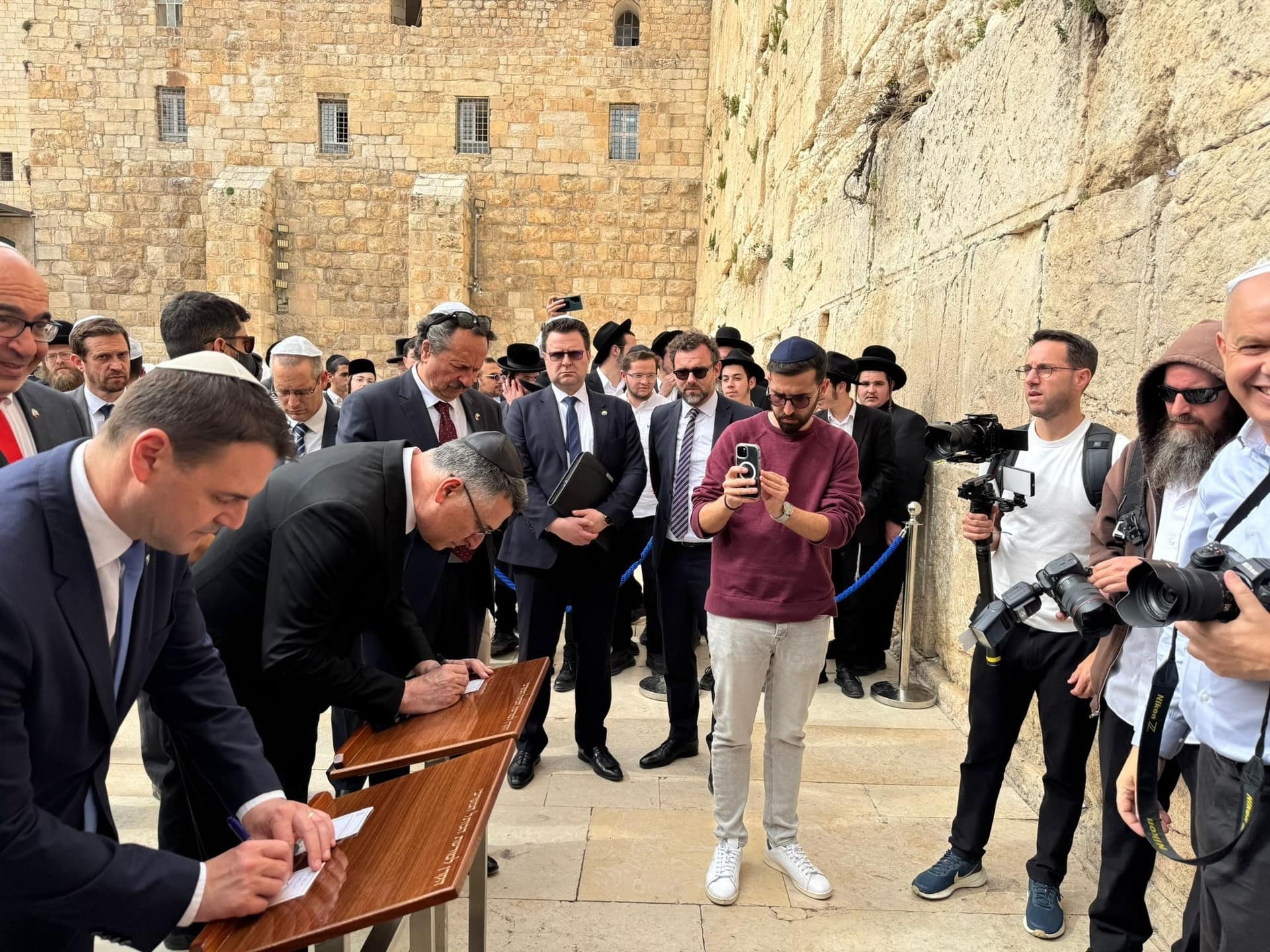La Tchéquie ouvre une ambassade à Jérusalem