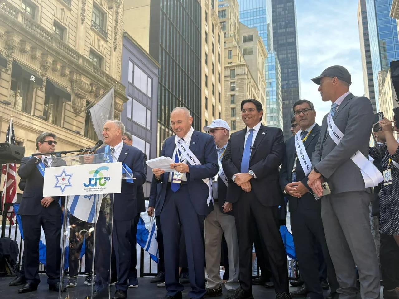 Le maire de New York boycotte la marche d'Israël, une première en 60 ans