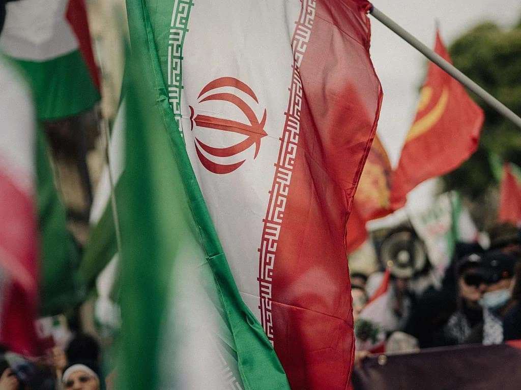 Le Pakistan aurait permis à l'Iran de stationner des avions militaires pendant les négociations