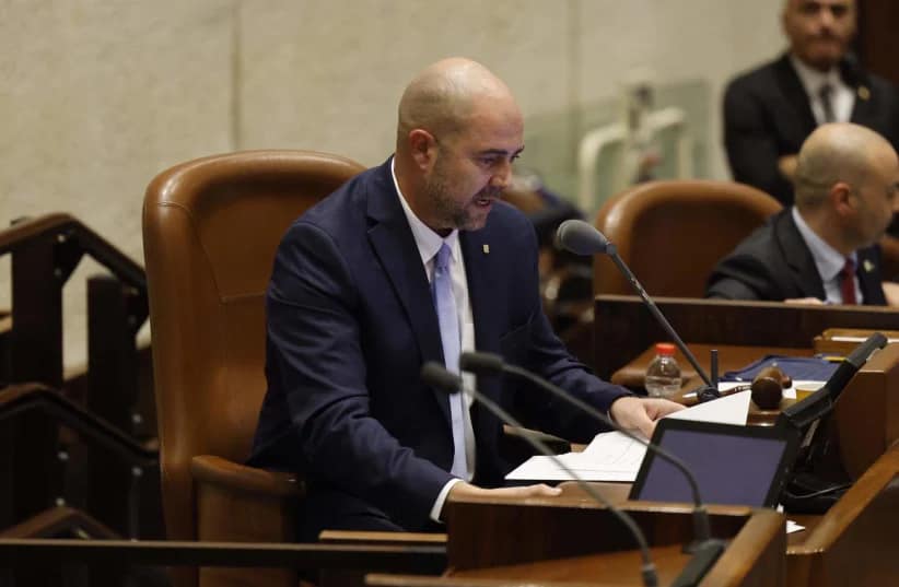 Le parti Judaïsme unifié de la Torah menace de voter pour une commission d'enquête