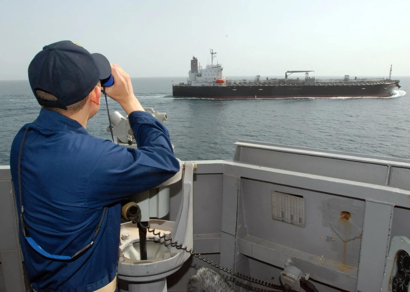 Les Émirats arabes unis confirment l'attaque d'un pétrolier dans le détroit d'Ormuz