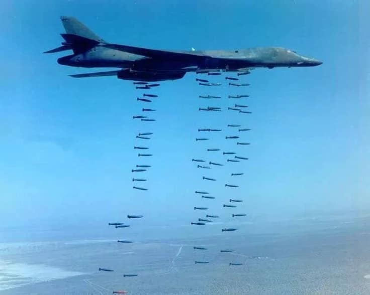 Des frappes américaines ont atteint cette nuit les abords de la centrale de Bushehr (Iran)