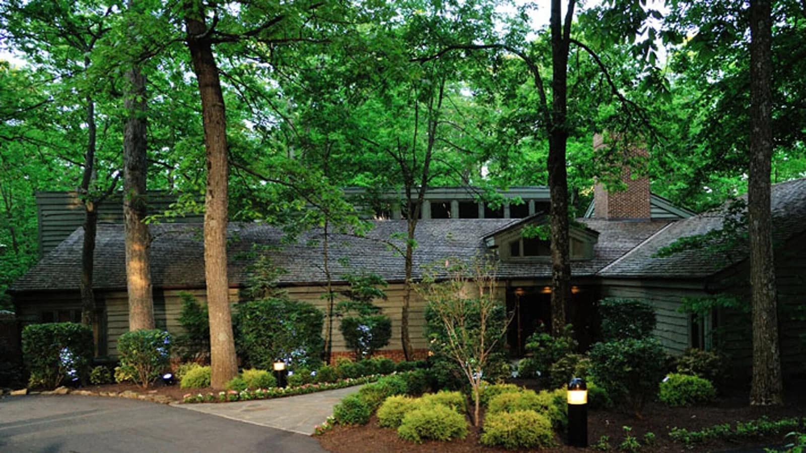 Trump réunira son cabinet mercredi à Camp David pour traiter le dossier iranien