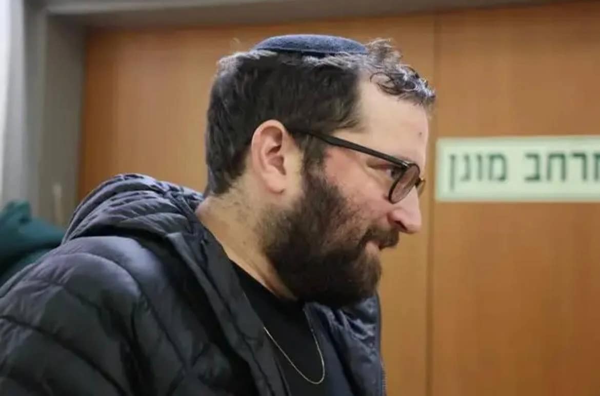 Yonatan Urich (conseiller de Netanyahou) inculpé pour atteinte à la sécurité de l'État